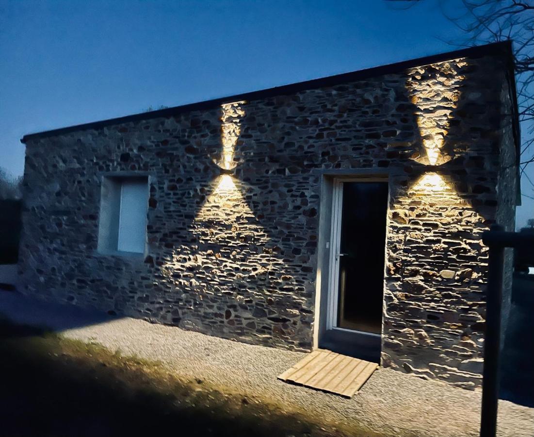 Maison En Pierres Au Calme Pres D'Ancenis Mésanger Eksteriør billede